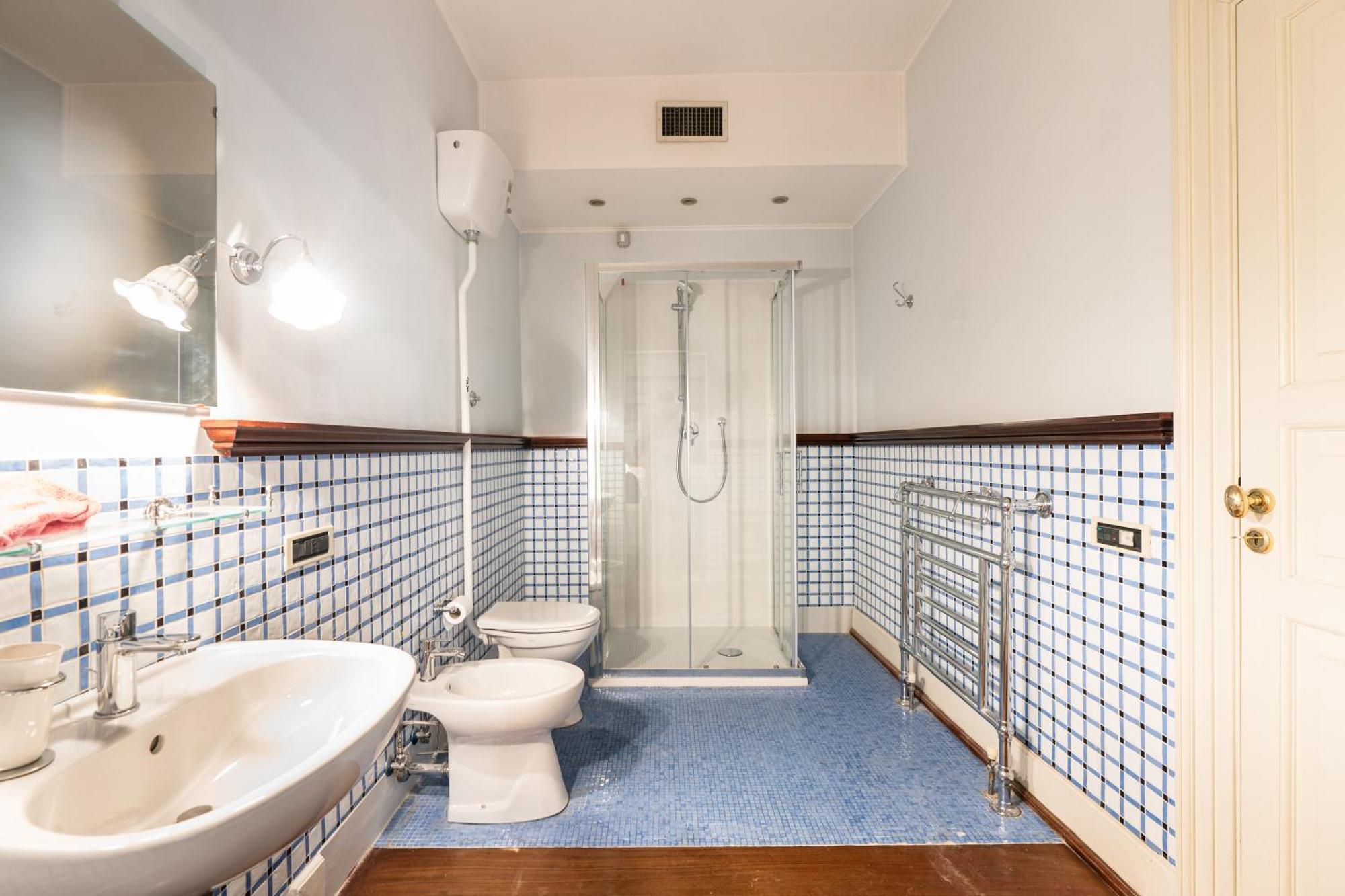 B&B Frida Suite Home Trani Ngoại thất bức ảnh