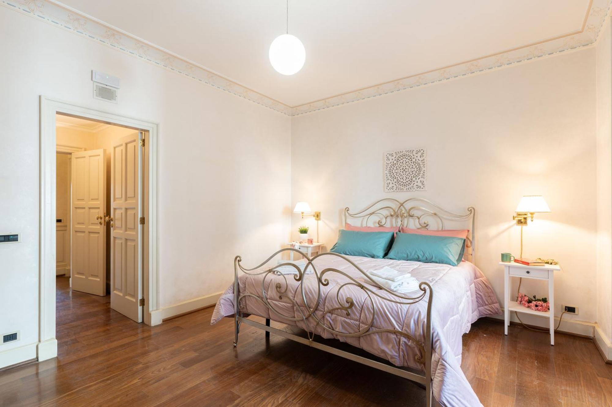 B&B Frida Suite Home Trani Ngoại thất bức ảnh